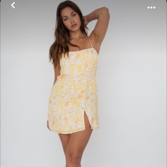 Resa Melly Mini Dress in Byron - Picture 2 of 4